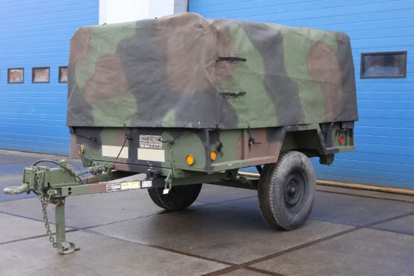 US Army M101A2 cargo trailer - 1