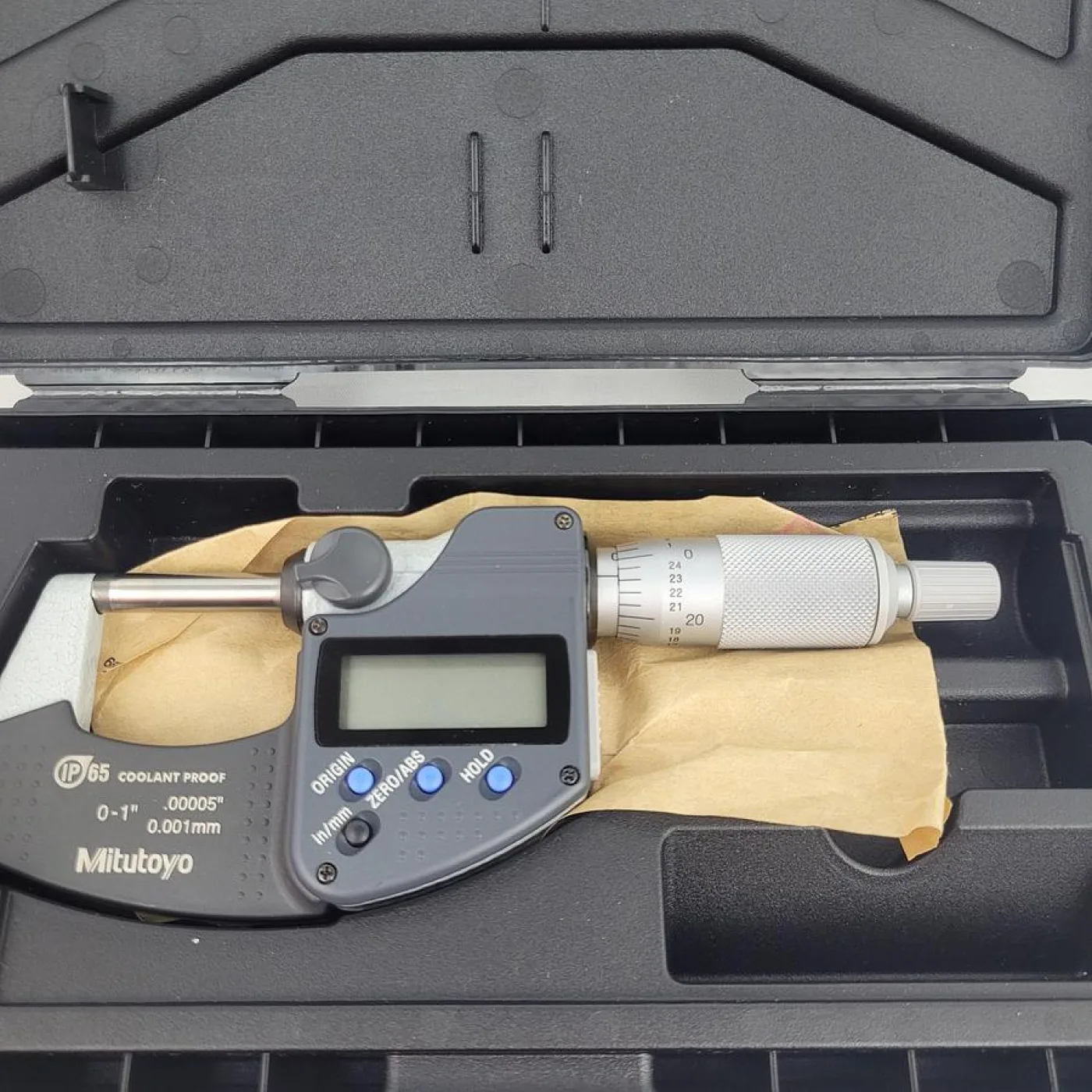 Mitutoyo IP65 External Micrometer - 3