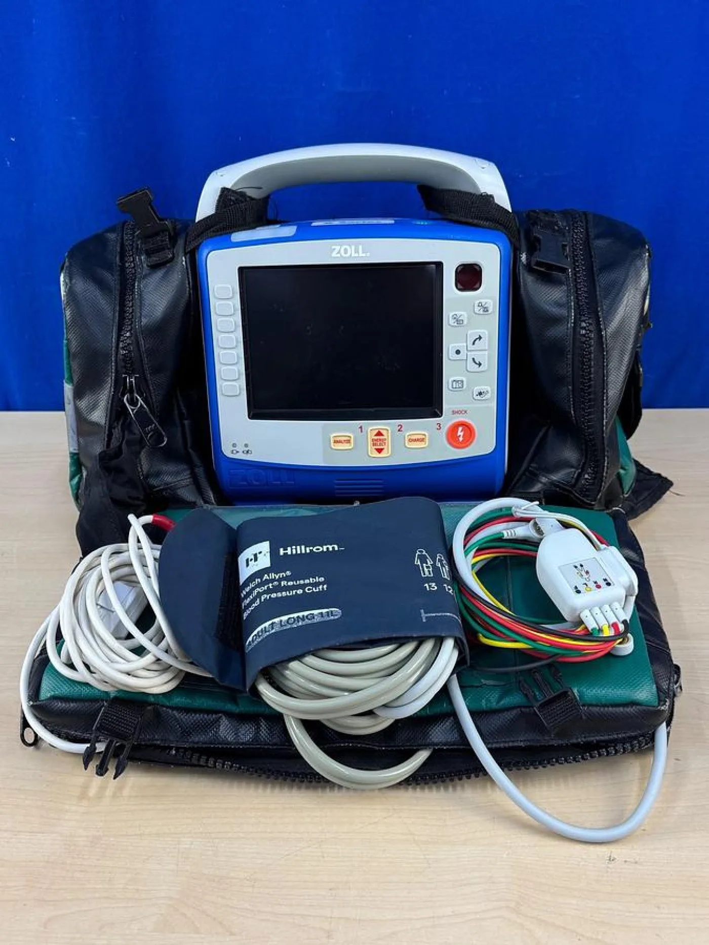 Zoll X Series Defibrillator REF: 6662 PV ELST Without Power Supply - 2