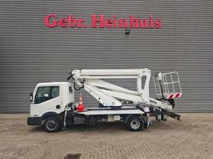 Nissan Cabstar 35.13 NT400 GSR B240PX