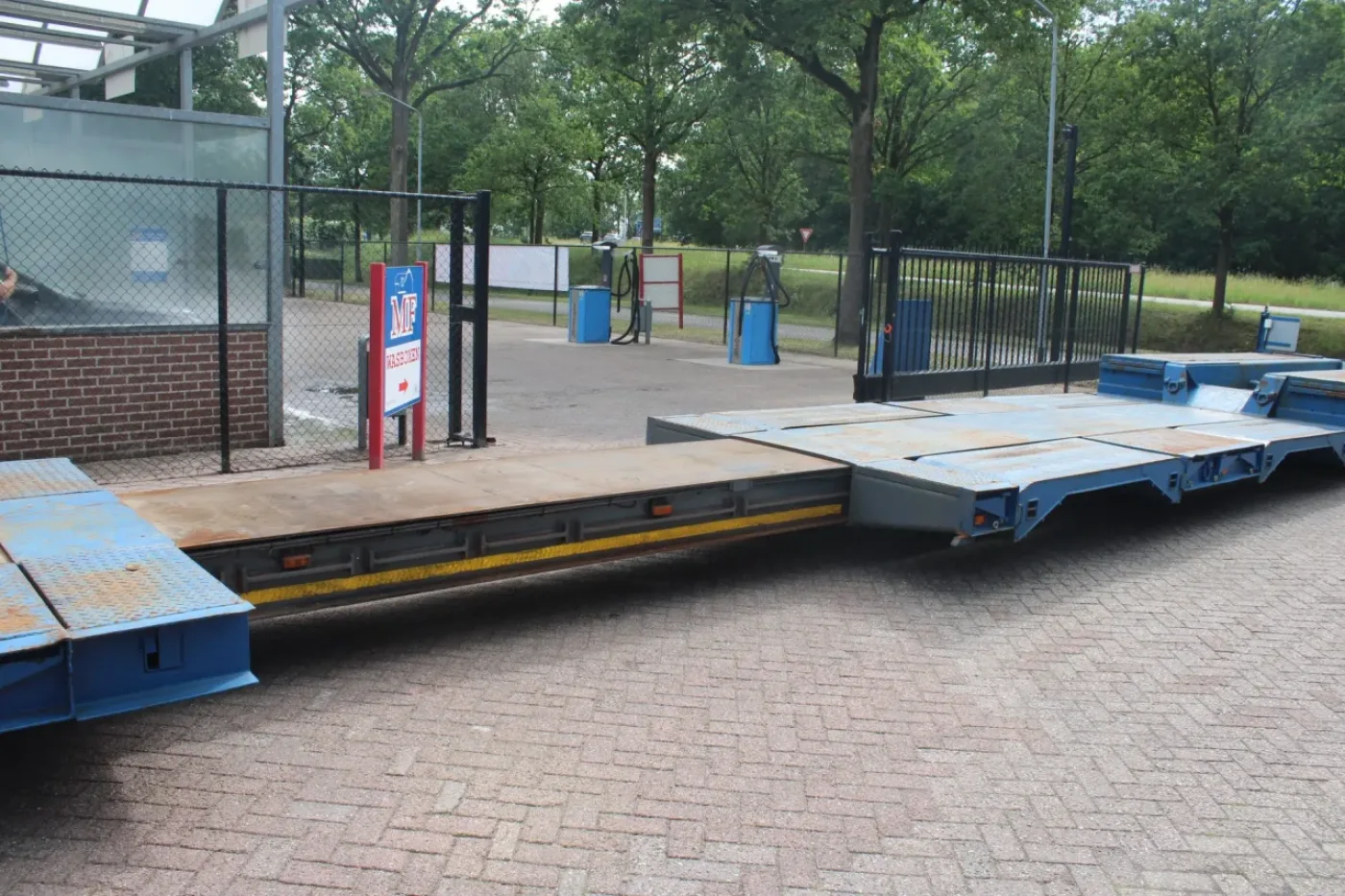 C.C.D. SS480 Low bed / 3 Axle / expandable - 1