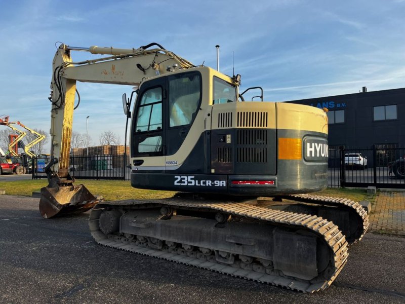 Hyundai Robex 235LCR-9A