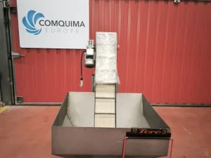 USED BELT ELEVATOR WITH FEED HOPPER