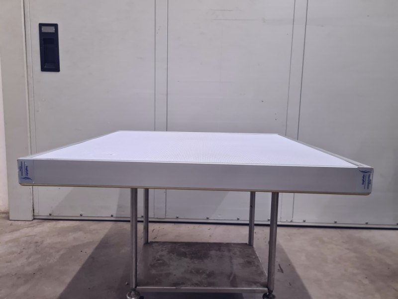 UNITÀ A FLUSSO D’ARIA LAMINARE – STERIL – MOD. MVF/3