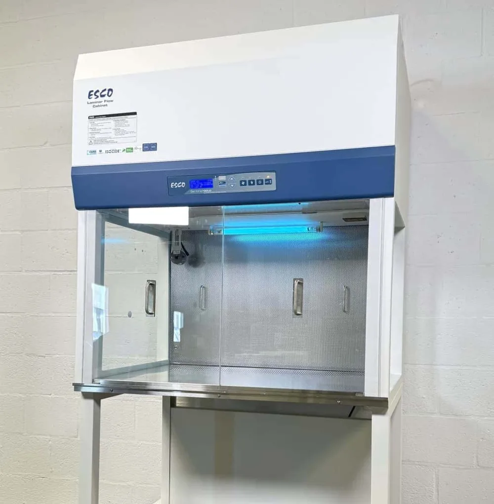 Esco LHG-3AG-F8 & SAL-3A0 Horizontale Laminar Flow Cabinet, Cover en onderstel (2021)