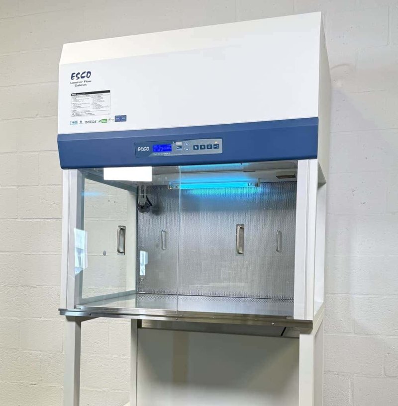 Esco LHG-3AG-F8 &amp; SAL-3A0 Horizontale Laminar Flow Cabinet, Cover en onderstel (2021)