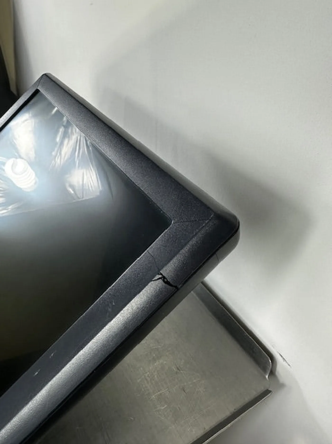 Elo ET1928L-8CWM-1 LCD-Touch-Sreen-Monitor (Optische Mängel) - 3