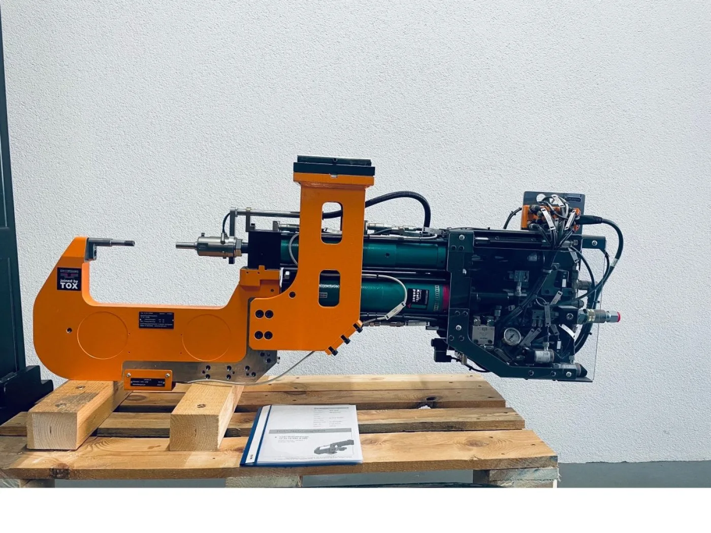 Tox Pressotechnik Hydropneumatische Clinchzange TZ 05.747892 - 2