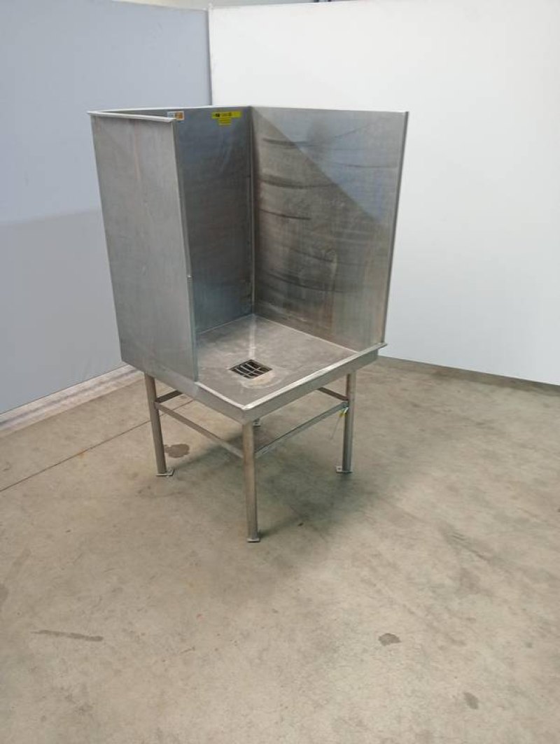 Head wash cabinet