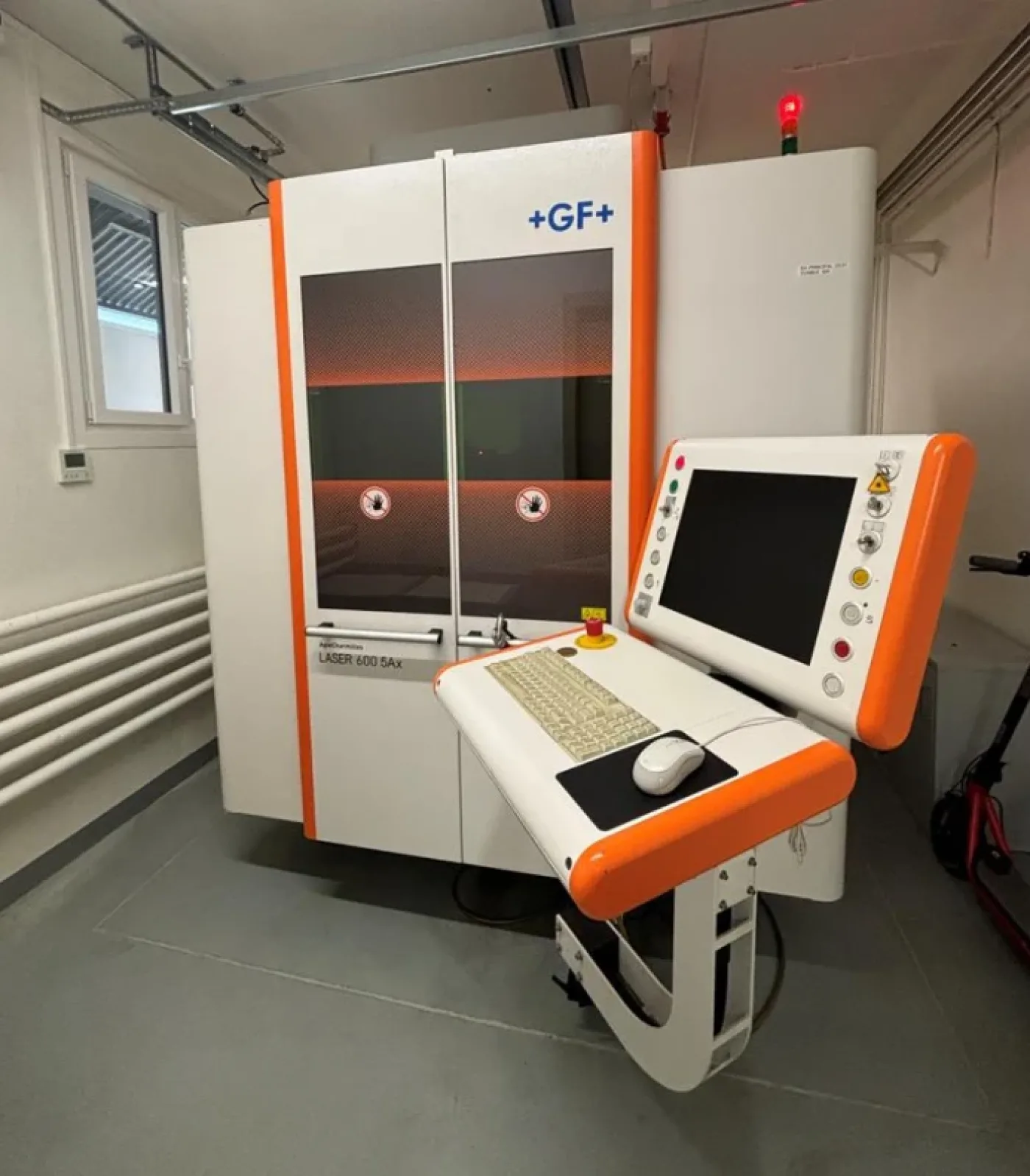 023307 - FISCHER GEORG +GF+ LASER P 600 5AX - 1