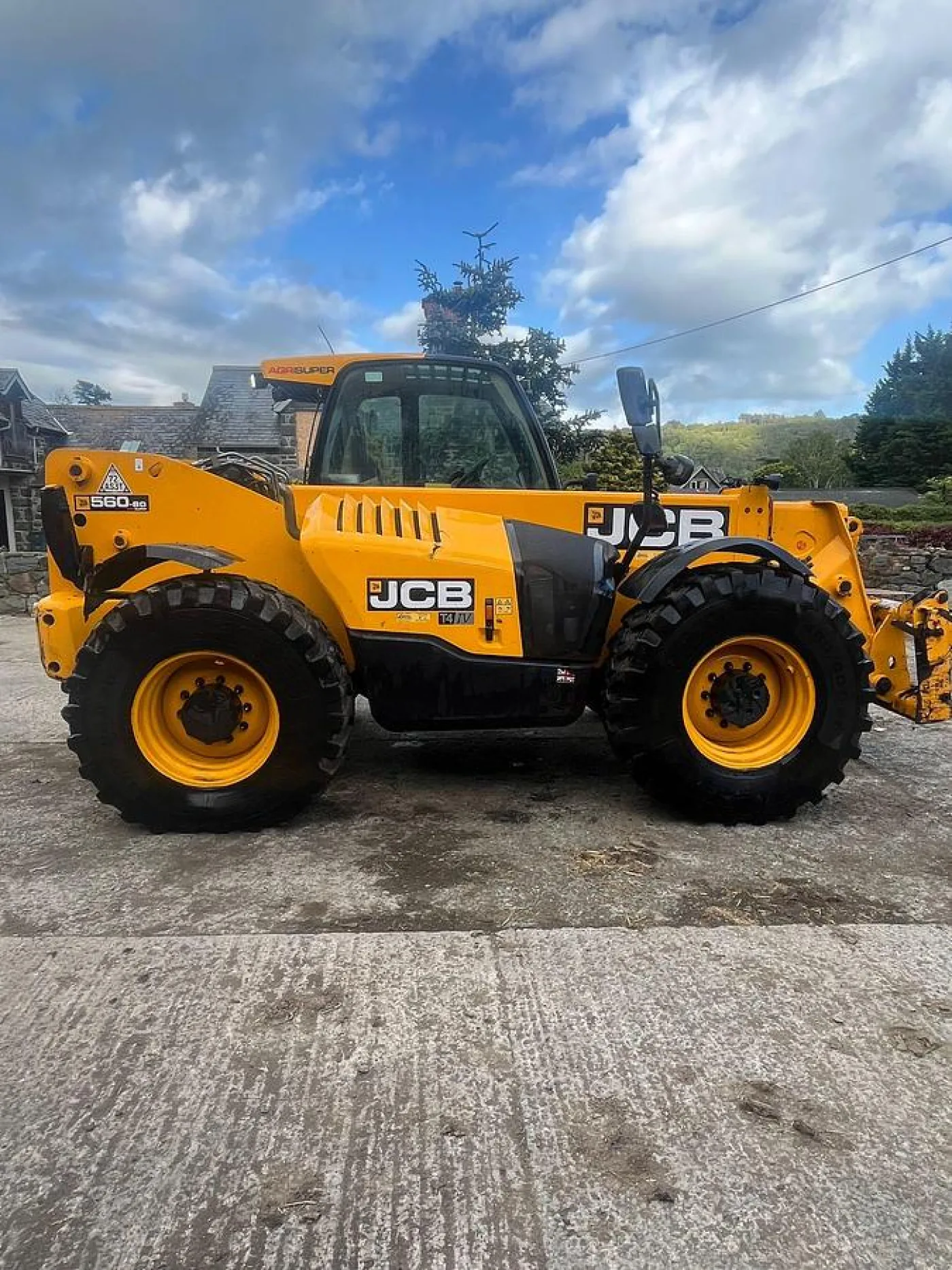 2017 JCB 560-80 Agri Telehandler - 8