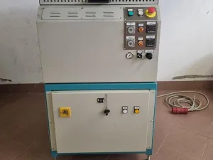 CMC Q-Case - Crator