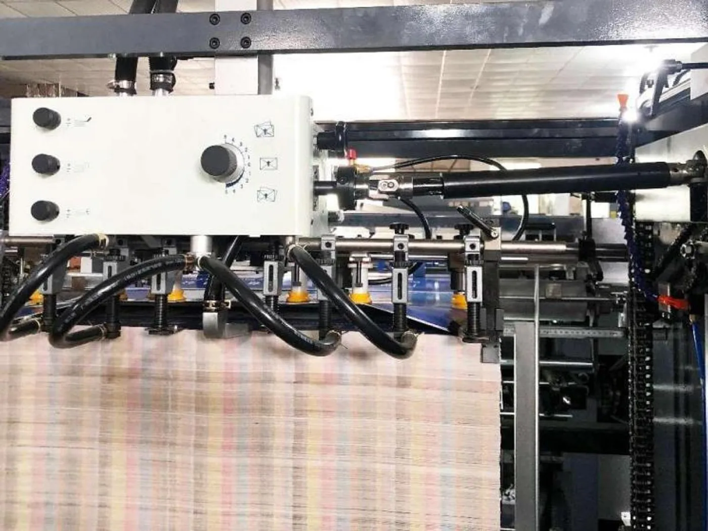 SPOT UV 1450 8000 s/h - 7