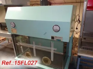 CABINA DE MICROBIOLOGÍA - SUPERFICIE FILTRANTE: 1.200mm X 550mm