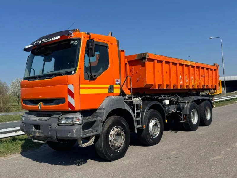 Renault Kerax 410 8×4 Full steel – Manual – Euro 4 – Big axles
