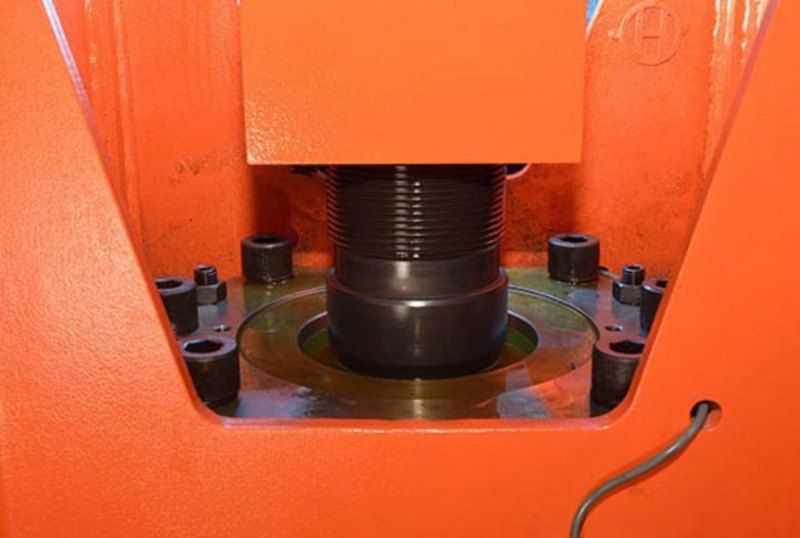 C-Ständer Exzenterpresse MC-70