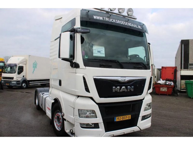 MAN TGX 18.440 + euro 6 + double tank + spoiler