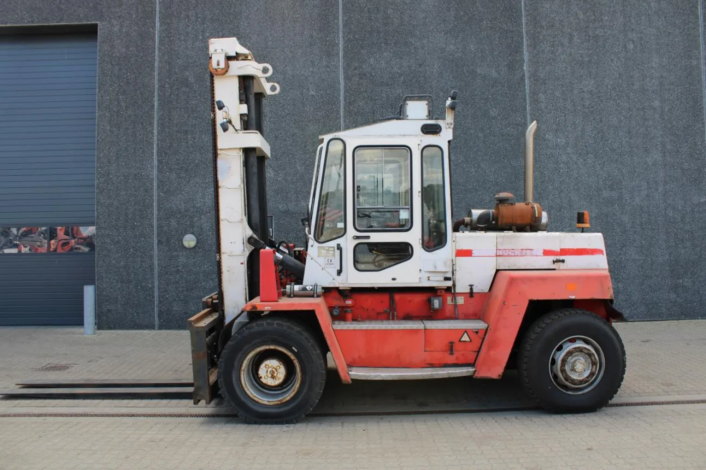 SveTruck 1260-30 - 1