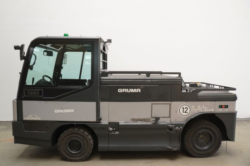 Schlepper Linde P 250 127-05 (2016)