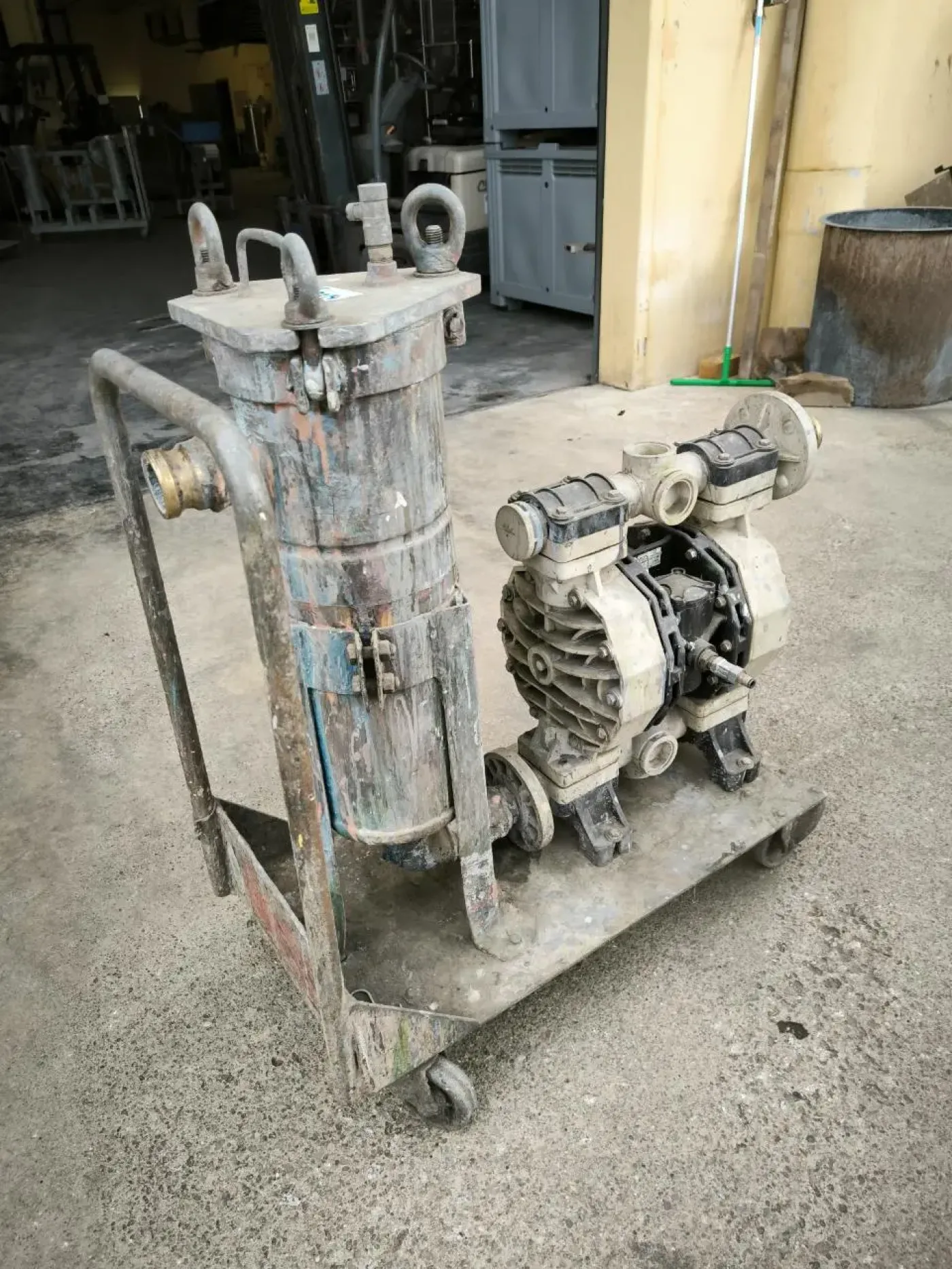 BASKET FILTER WITH PNEUMATIC PUMP BLAGDON - 5