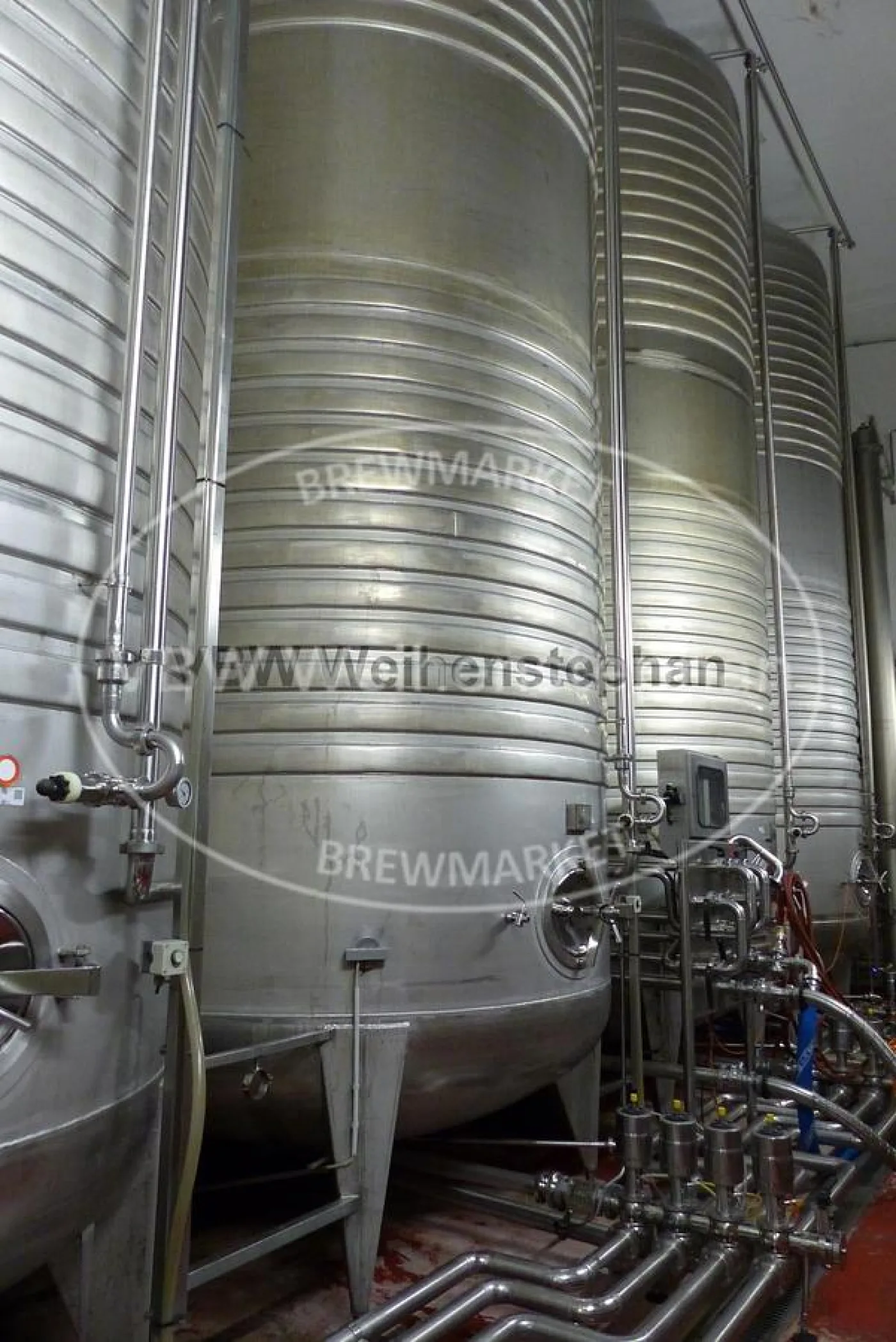 Pressure tanks (4 pcs.) - 3