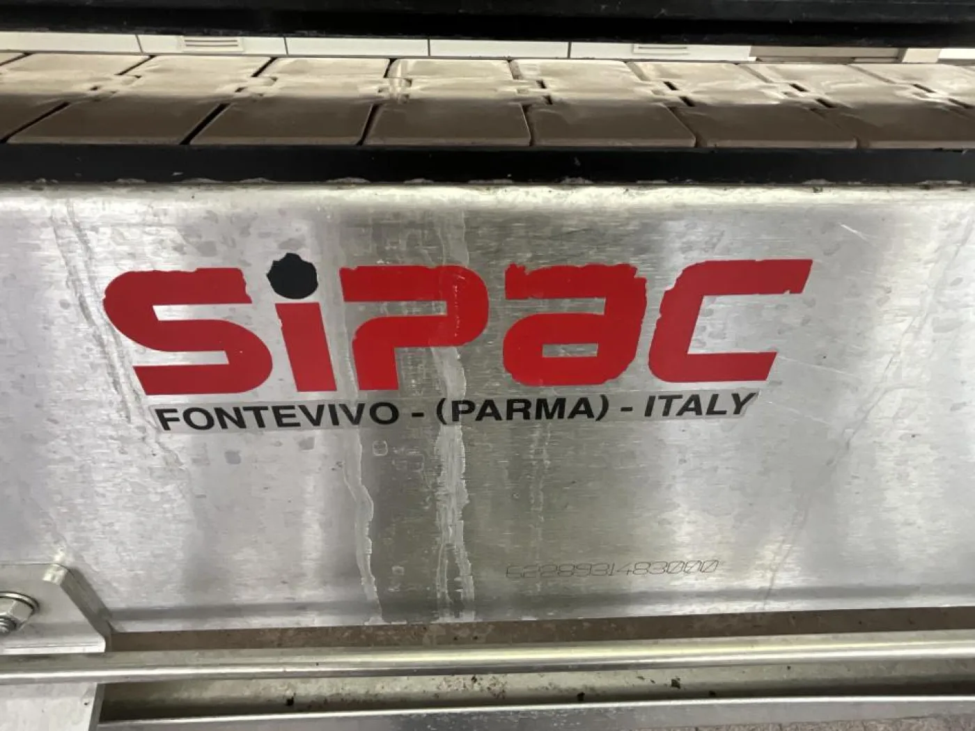 2016 Sipac Sipac 010 011 81mm Convoyeur Belt for Bottles with HMI and Puissance and Controls Enclosure - Line 1 - 7