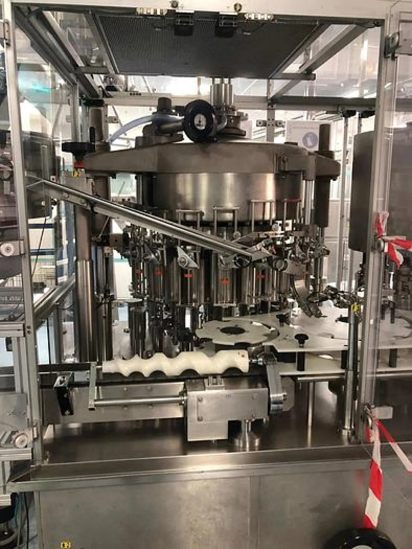 IMA - Riempitrice + Tappatrice - F370 18VL 8C - 5