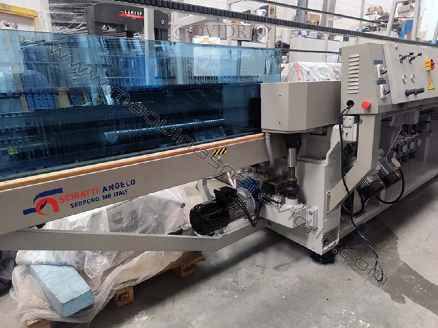 CANTEADORA RECTILINEA PARA VIDRIO SCHIATTI - 2