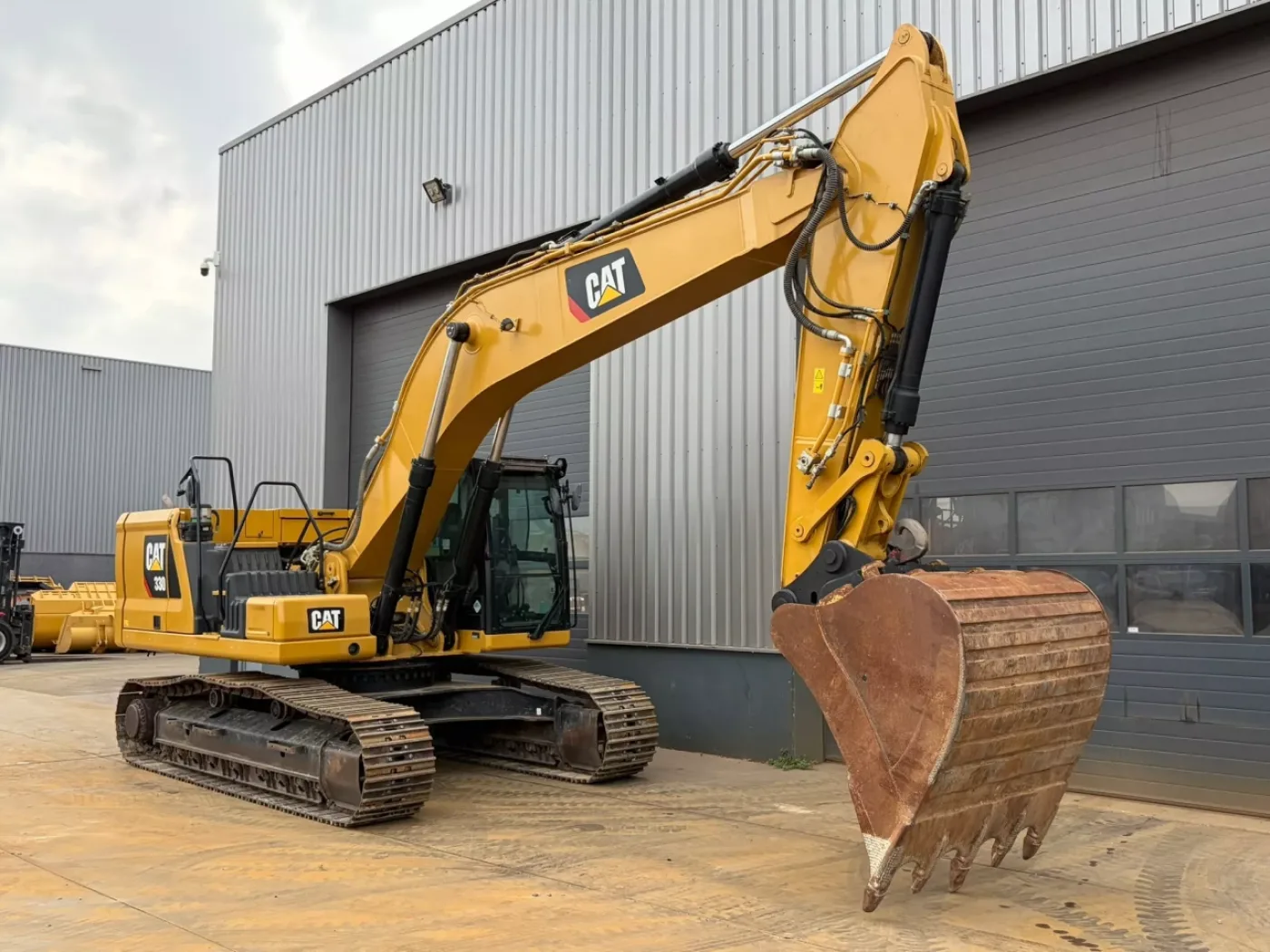 Caterpillar 330 07A - 7
