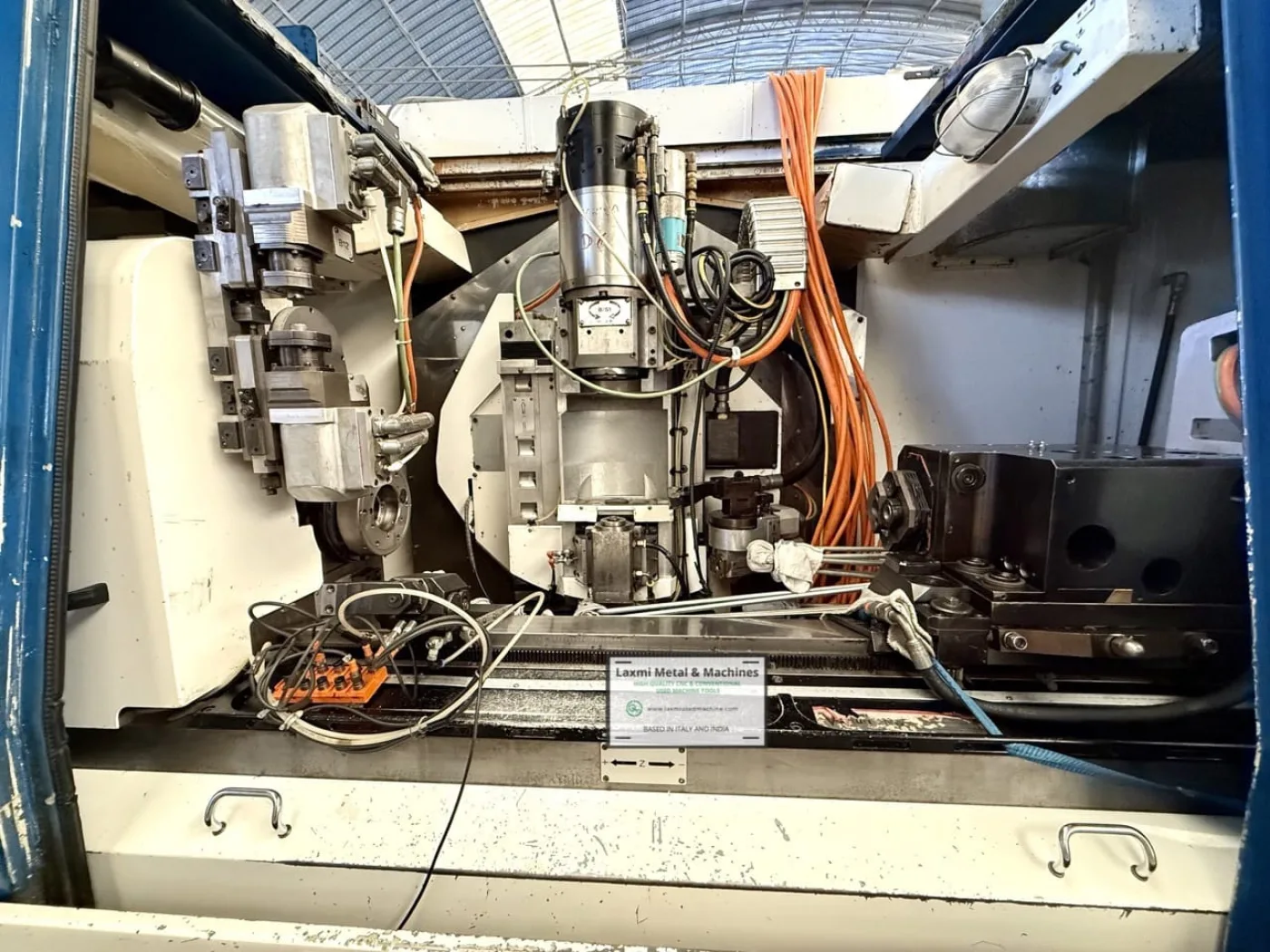 8 axis CNC GEAR and PROFILE GRINDER, SAMPUTENSILI - S400GT - Laxmi Metal & Machines, Rohtak - 6