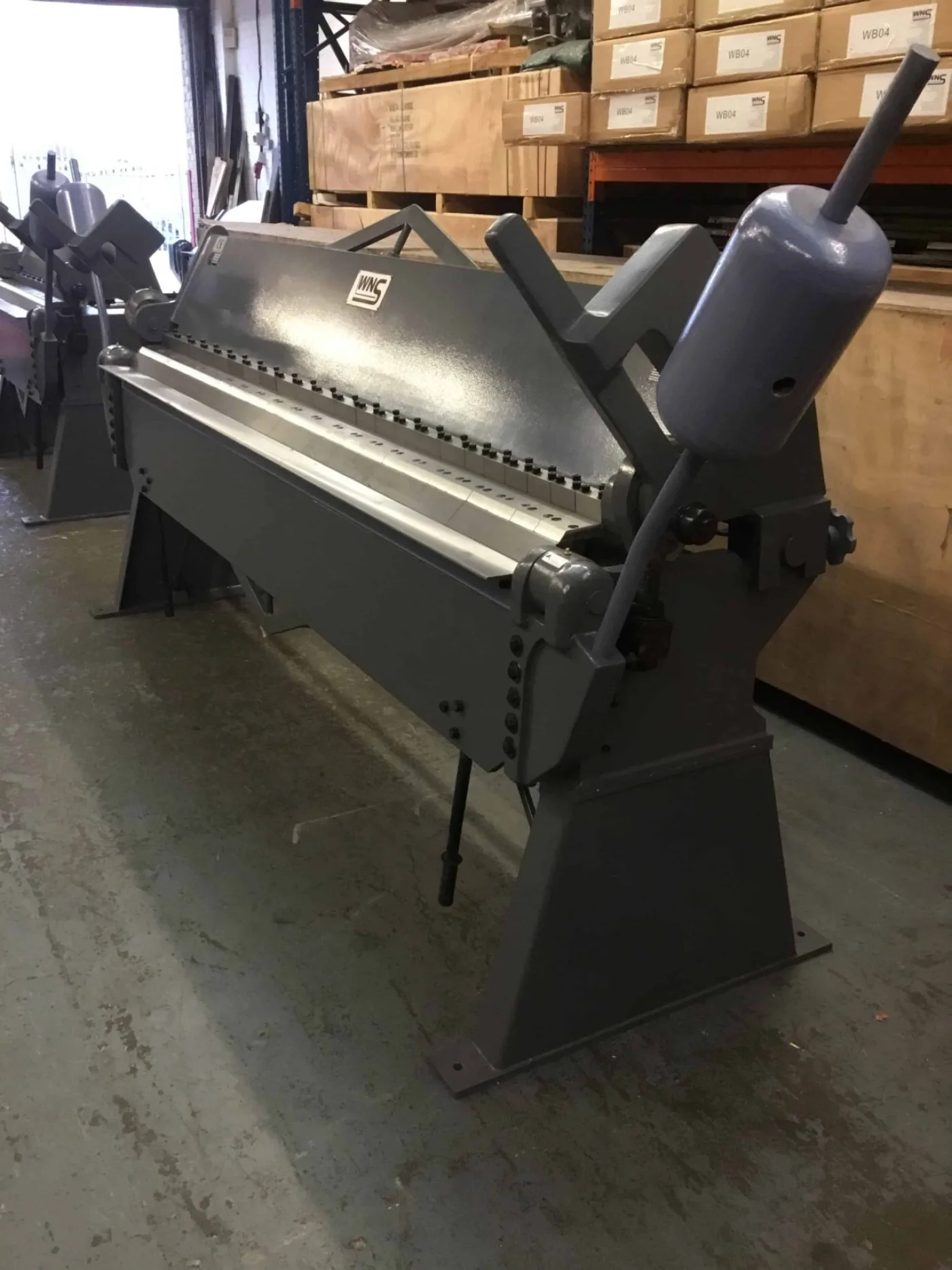 WNS Heavy Duty Box & Pan Folder 3046mm x 2.0mm - WNS - W. Neal Services Ltd - 4