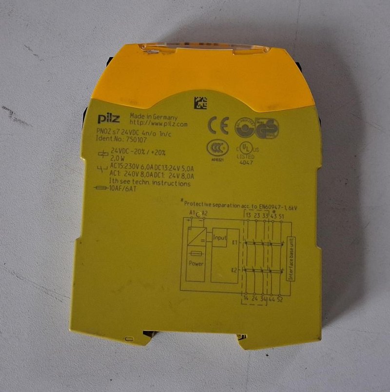 PILZ PNOZ s7 Sicherheitsrelais