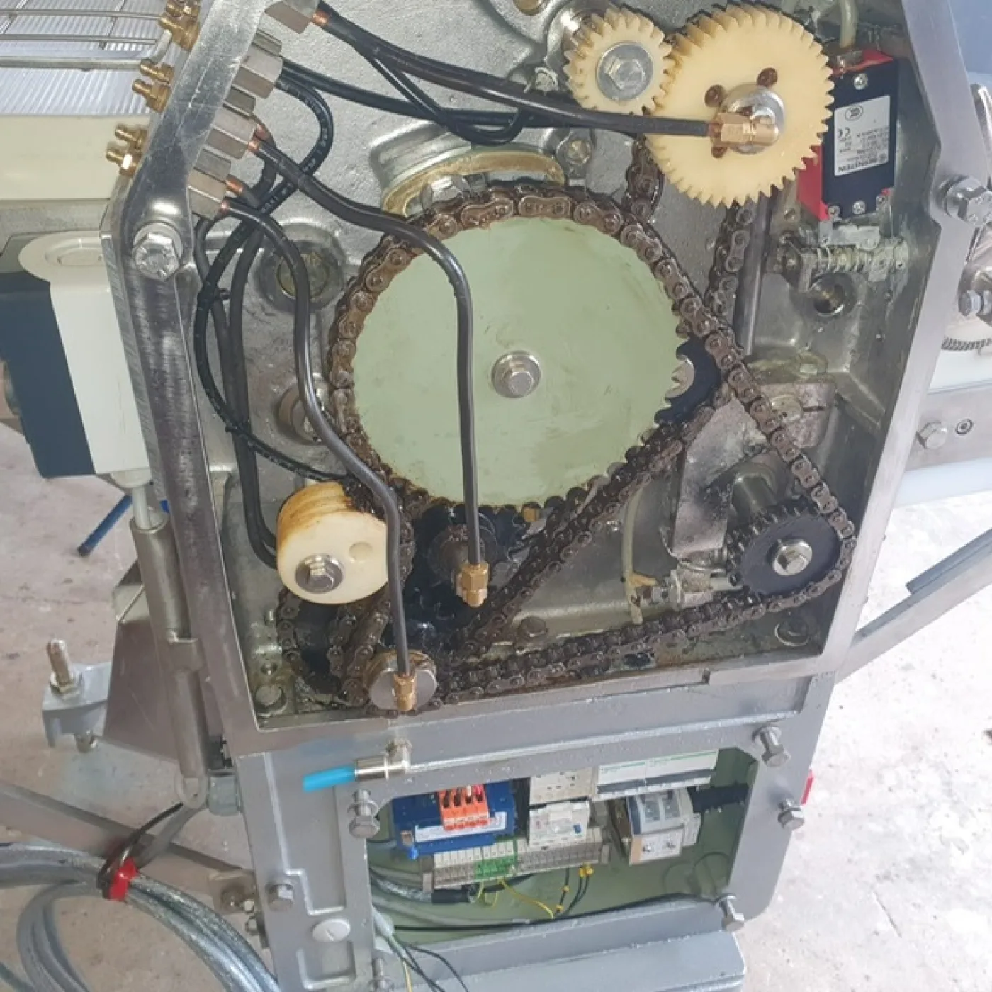Baader 51 Skinning Machine – Overhauled - 8