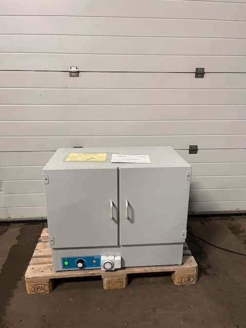 Genlab DC125 Oven