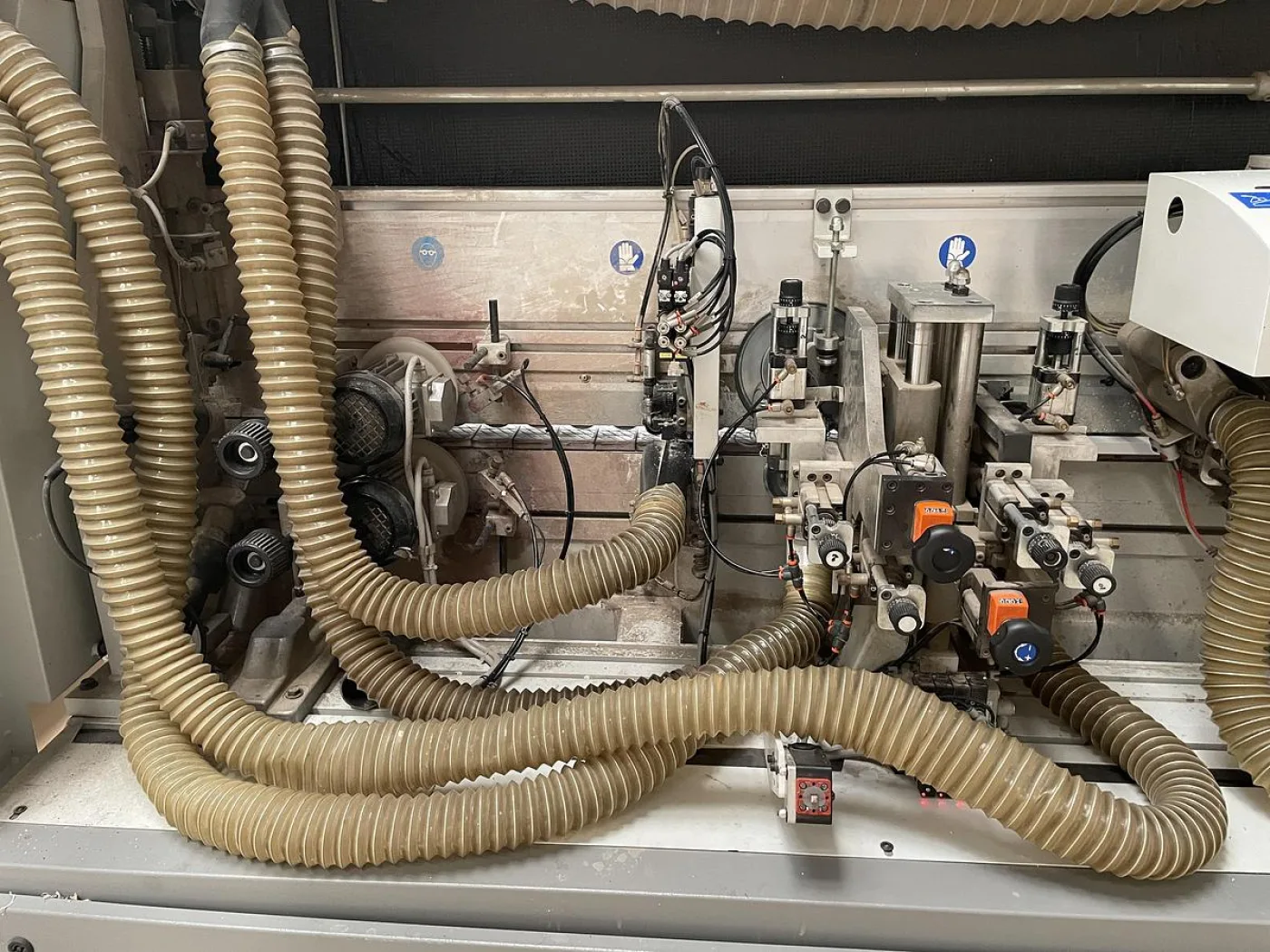 bordatrice BIESSE AKRON 850 - 7