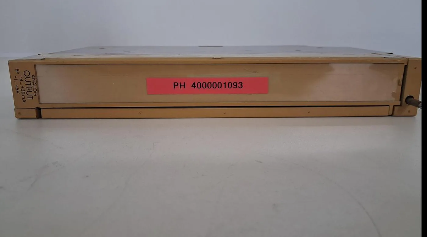 Siemens SIMATIC S5 6ES5 470-7LC12 Analog Output Module - 2