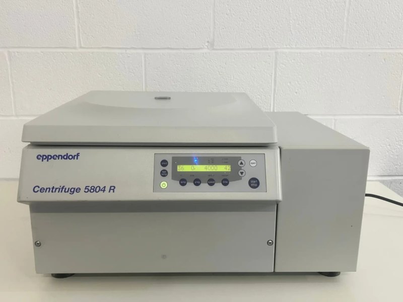 Eppendorf 5804R Refrigerated Centrifuge & Rotor