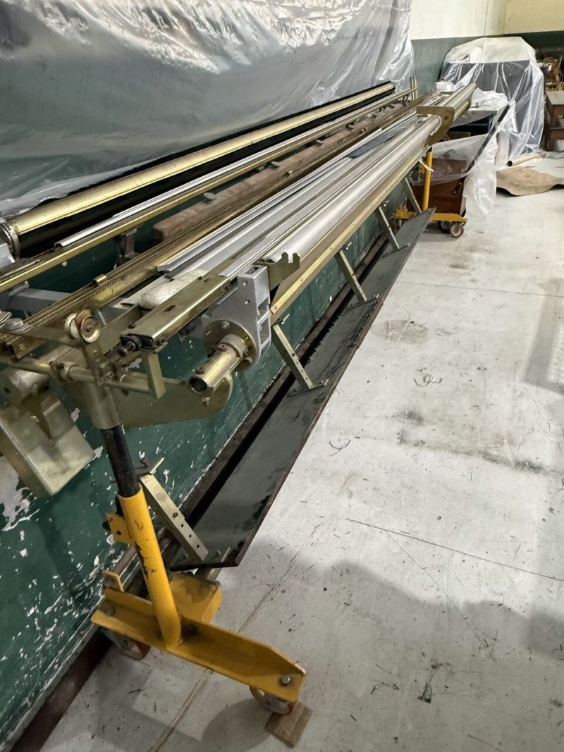 Stäubli-Uster - knotting frame, type TPF-1