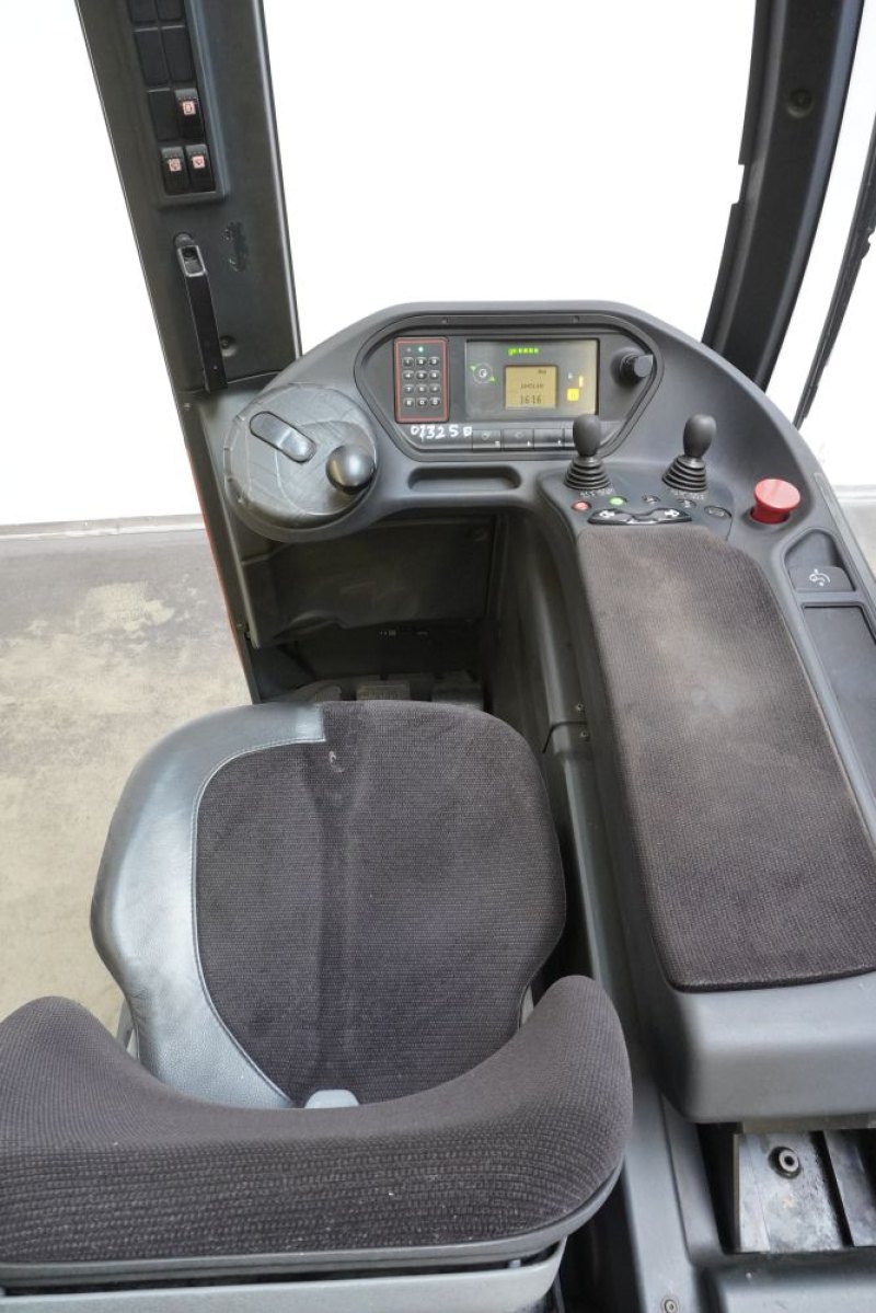 Schubmaststapler Linde R 16 HD 1120 (2015)
