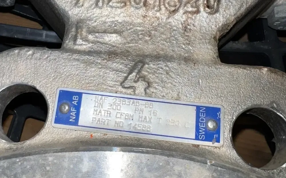USED HYDRAULIC BUTTERFLY VALVE DN300 STAINLESS STEEL 316