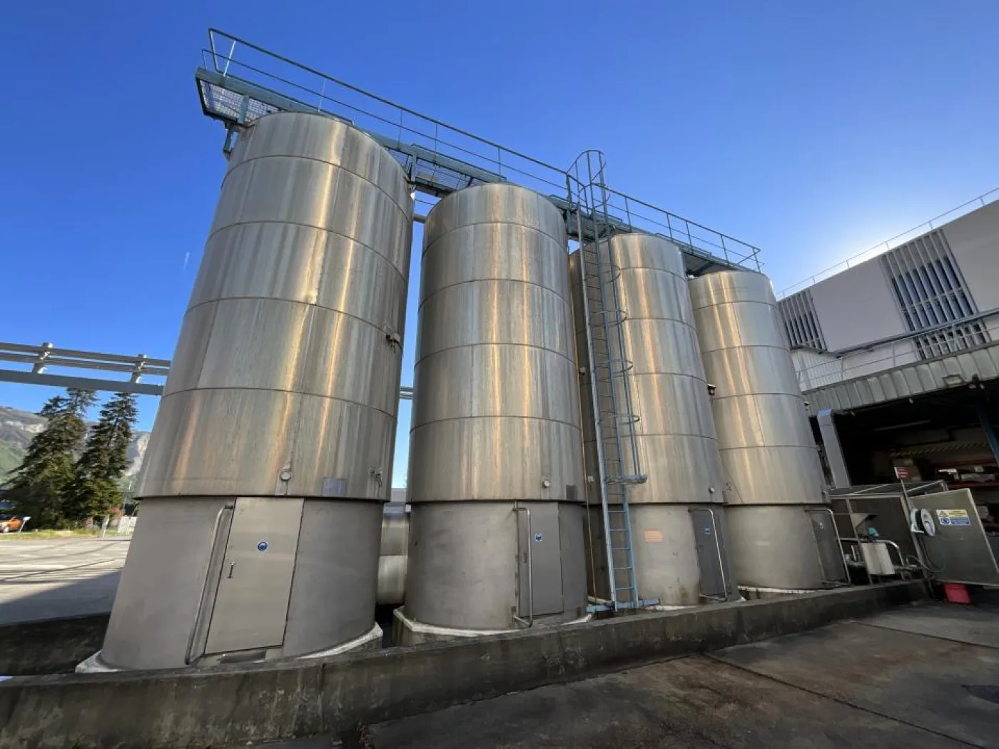 Chaudronnerie Tuyauterie Chaudronnerie Tuyauterie 37000 Litre Vertical Stainless Steel Storage Tank - T1 - 1
