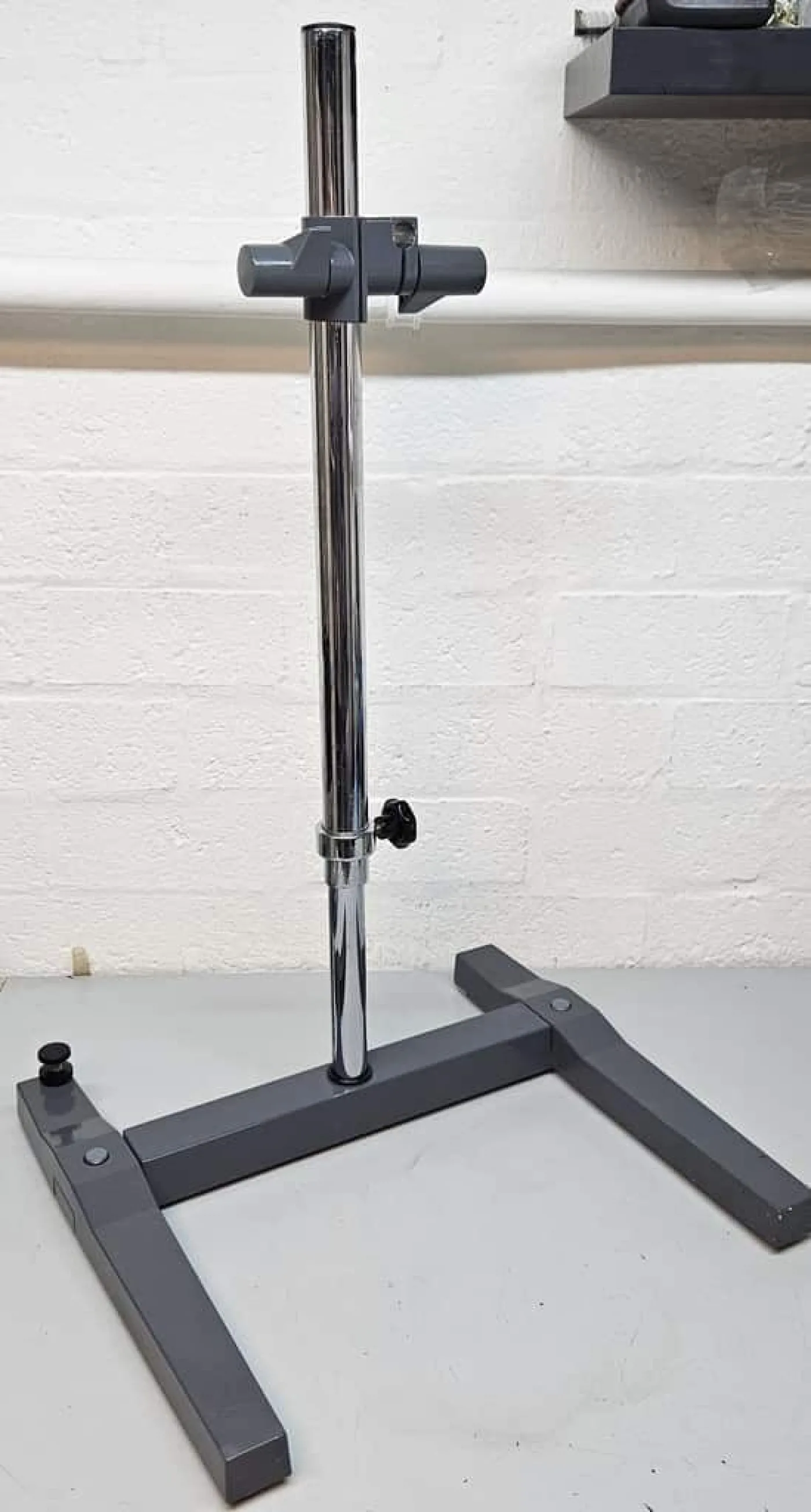 IKA R2723 H-statief 62 - 101 cm hoog IKA R271 Kruismoffel - 1