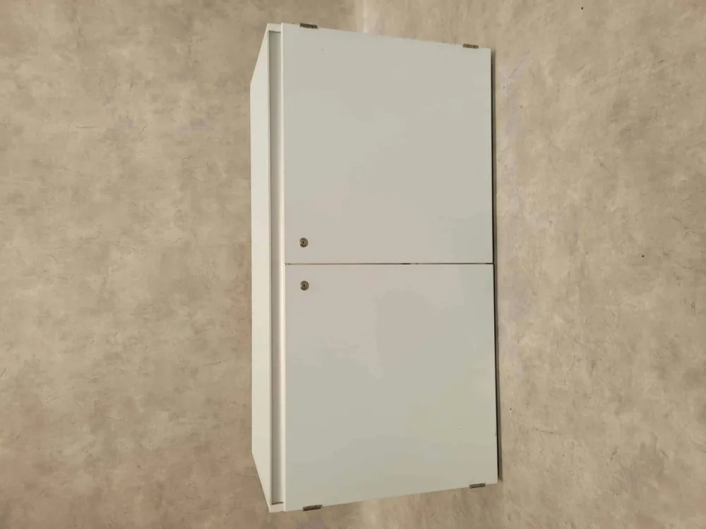 S+B Plintkast hoog DD IJsblauw 1200