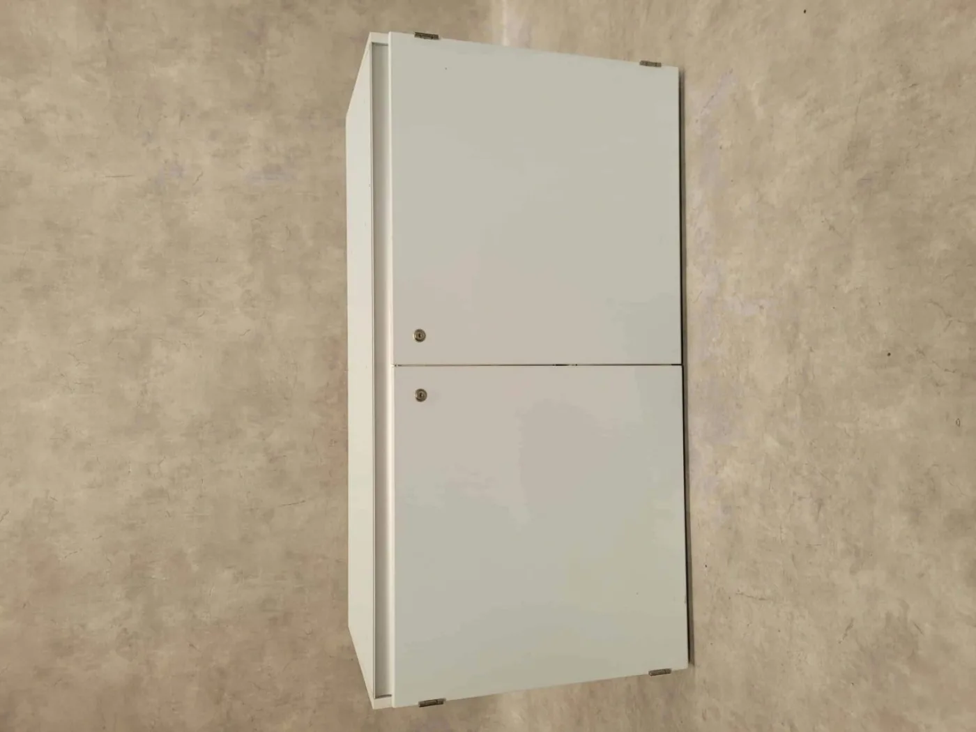 S+B Plintkast hoog DD IJsblauw 1200 - 1