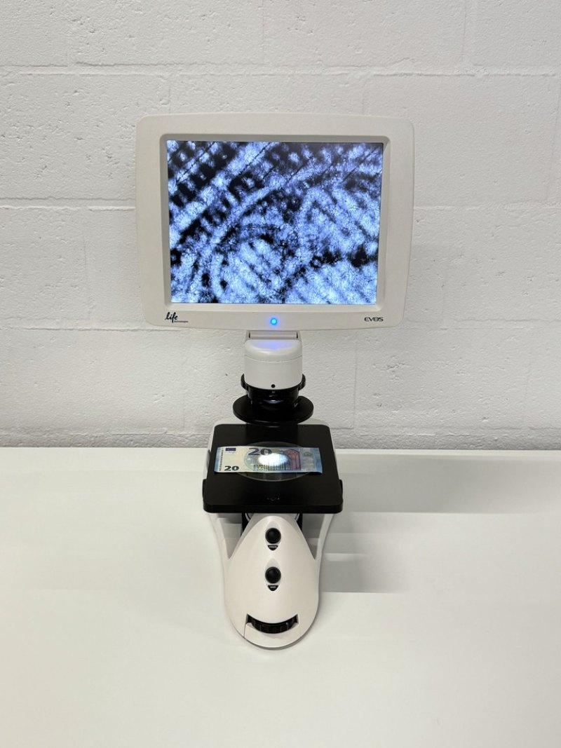 Thermo Fisher EVOS XL Core Imaging System