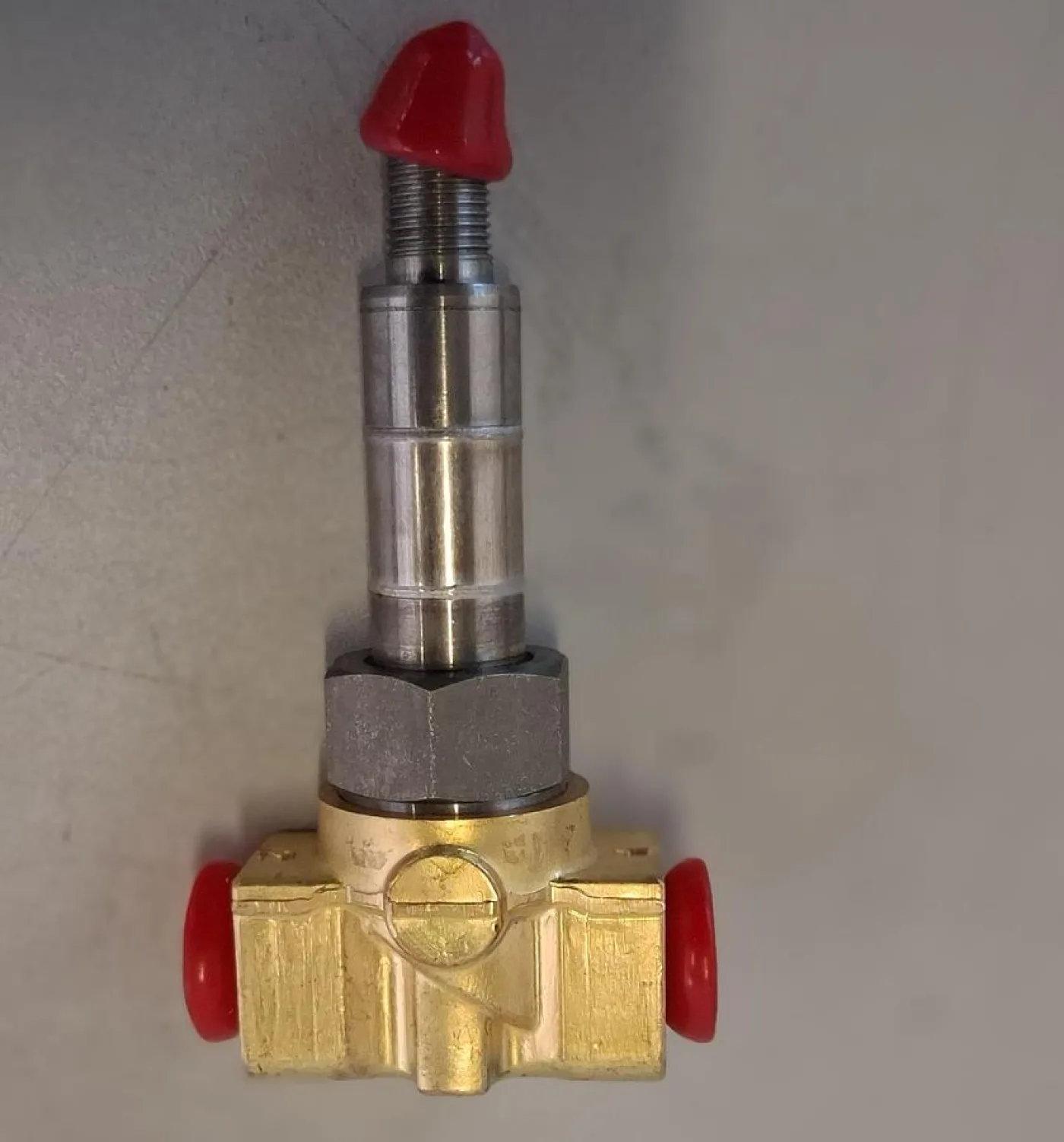 Brass Needle Valve / Fine Adjustment Valve - 1