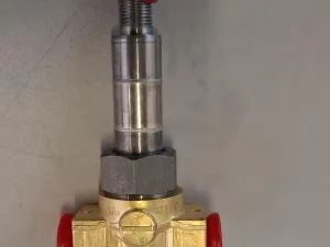 Brass Needle Valve / Fine Adjustment Valve