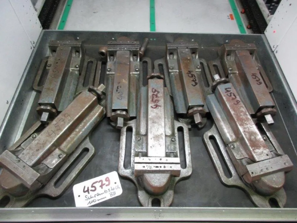 Backenbreite 110 mm UNBEKANNT