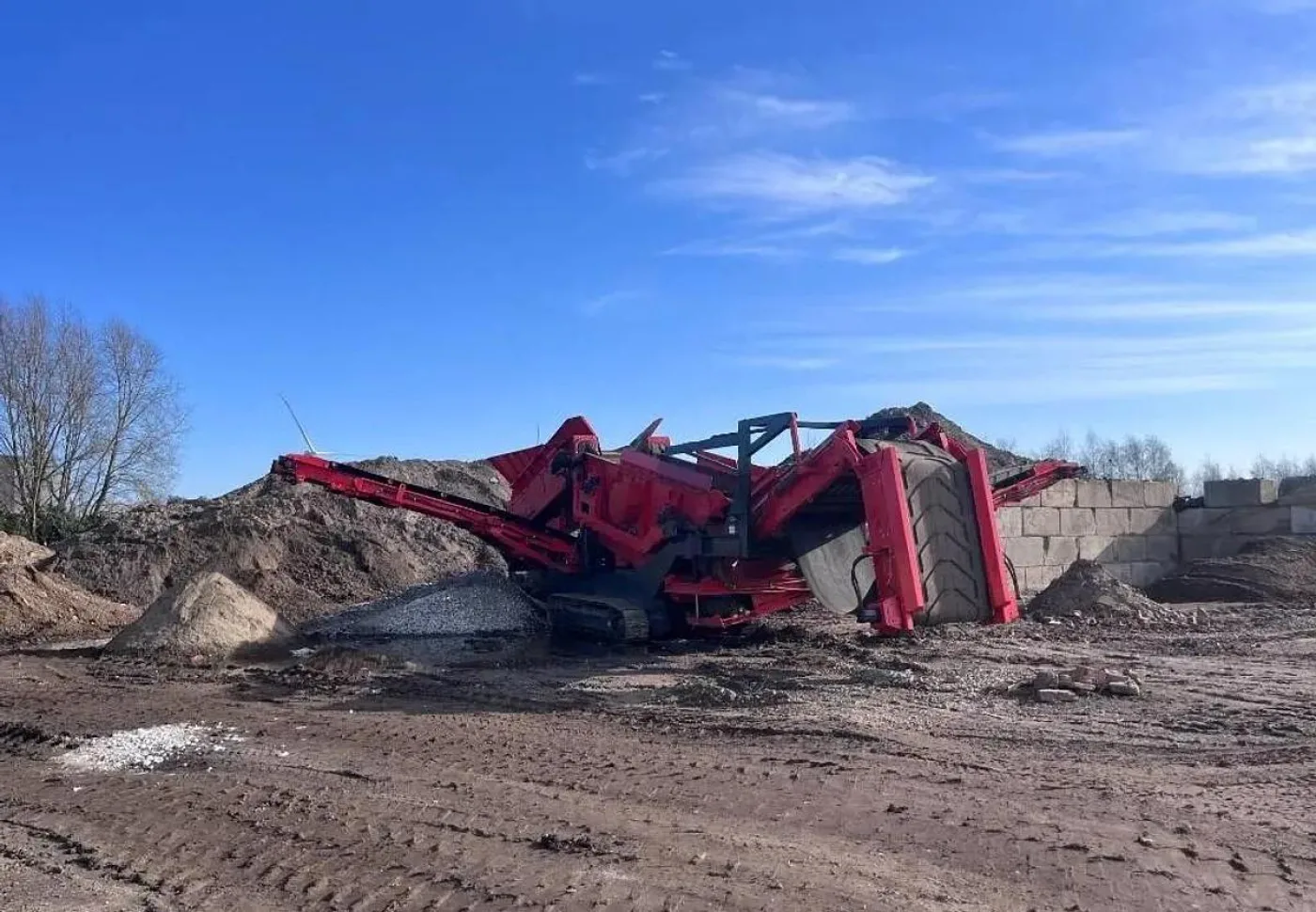 2009 Terex Finlay 883 Mobile Screener - 1