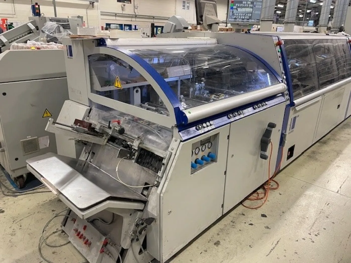 Kolbus KM 600 perfect binding line - 2
